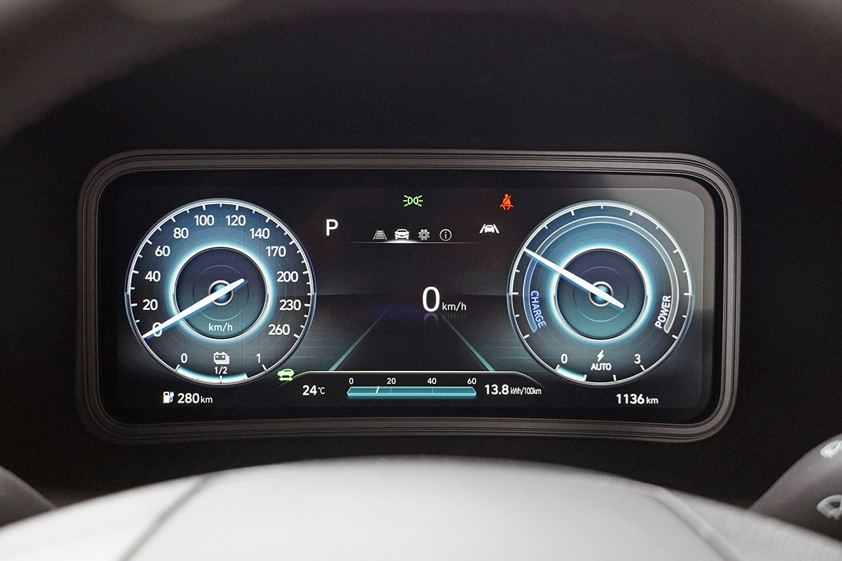Hyundai KONA EV 10.25-inch driver display