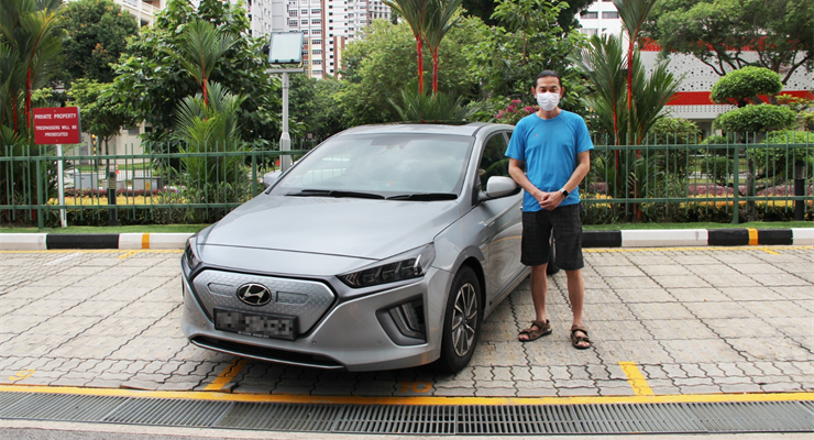 Hyundai Ioniq Electric owner