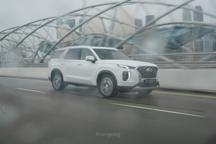 Hyundai Palisade driving